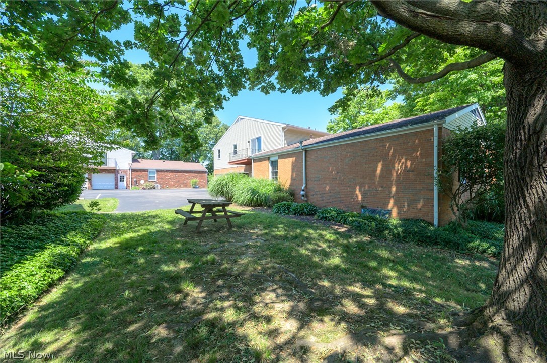 Fox Run - Residential