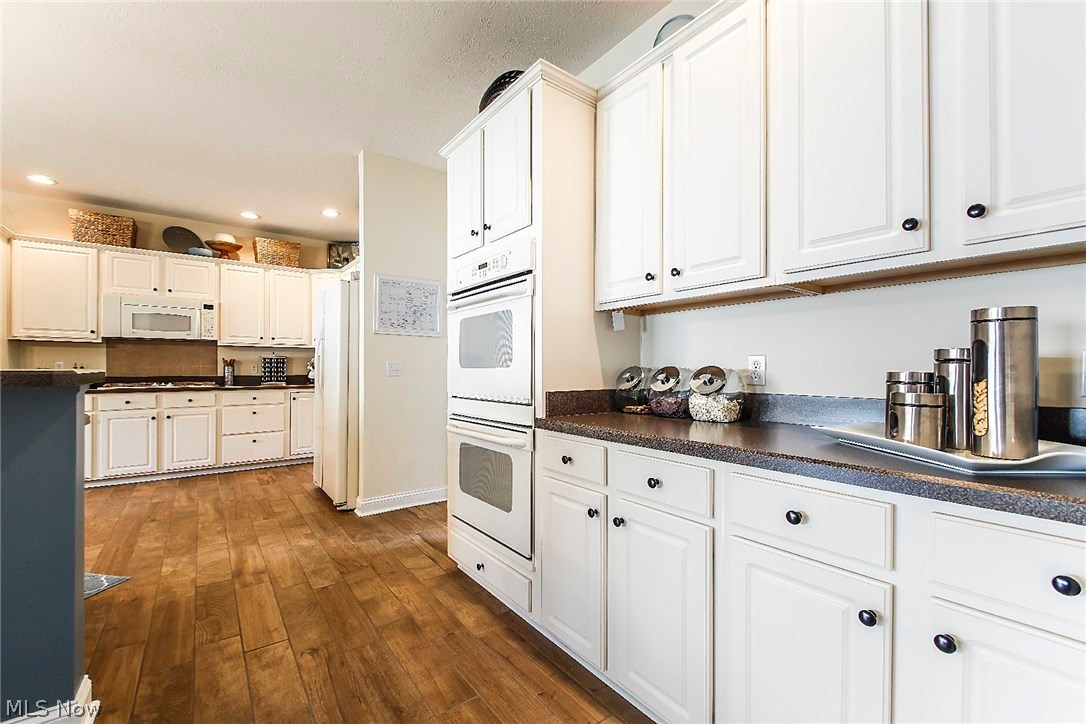 Barnsley Way/Macintosh Farms P - Residential