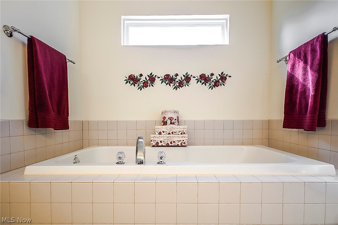 Barnsley Way/Macintosh Farms P - Residential