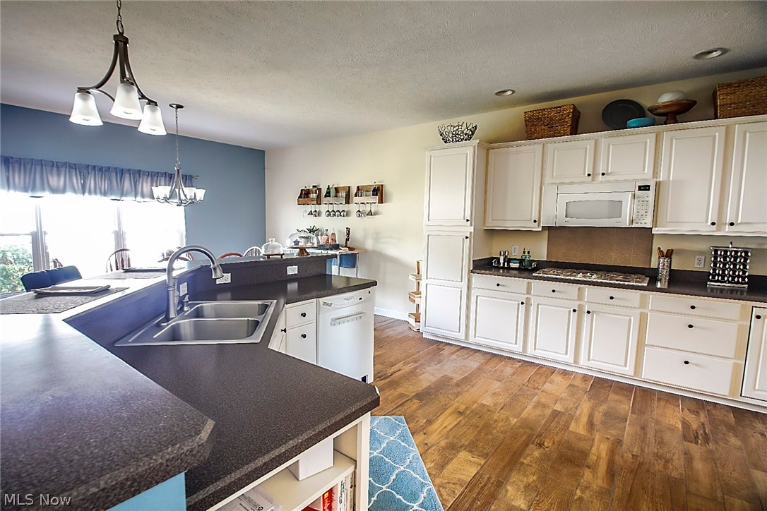 Barnsley Way/Macintosh Farms P - Residential