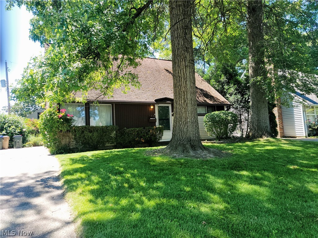 Nothing to do but move in - WELCOME HOME!! to 1850 Windsor St. Painter has used neutral colors thru out. New carpet-large Living room & Master Bedroom,
on the first floor, his & her Closets & Sliding Glass Door. Possible 3 bedrooms!! Upstairs loft could easily be converted to two bedrooms. Large all appliance eat in kitchen with laundry closet & stainless frig three years old. Bathroom completely remolded, walk-in shower, new cabinets & ceramic tile flooring. Concrete driveway with gate & fenced backyard. MECHANICS DELIGHT 24 x 22 garage with door opener. Come take a Look!!!!