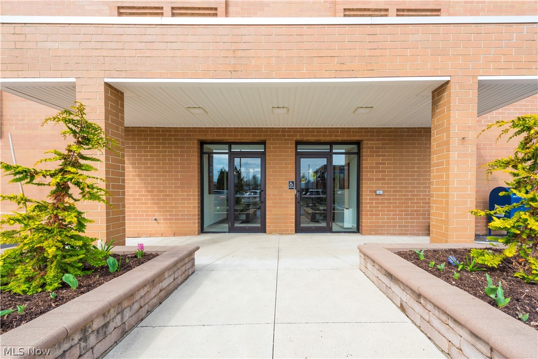 Professional Arts Condo - Commercial Sale