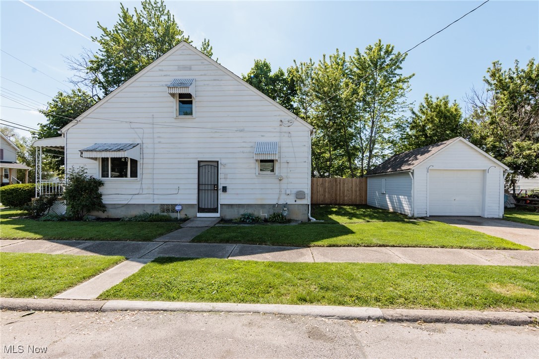 125 E 30th Street, Lorain, Ohio image 3