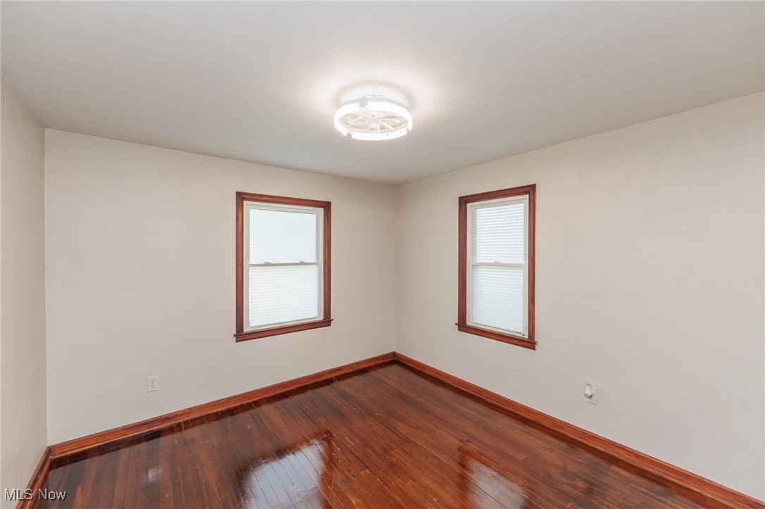 125 E 30th Street, Lorain, Ohio image 13