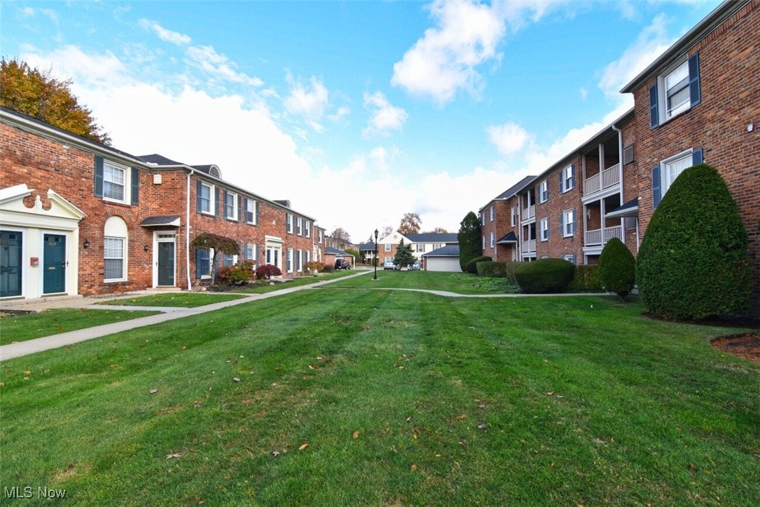 Georgetown of Lyndhurst - Residential