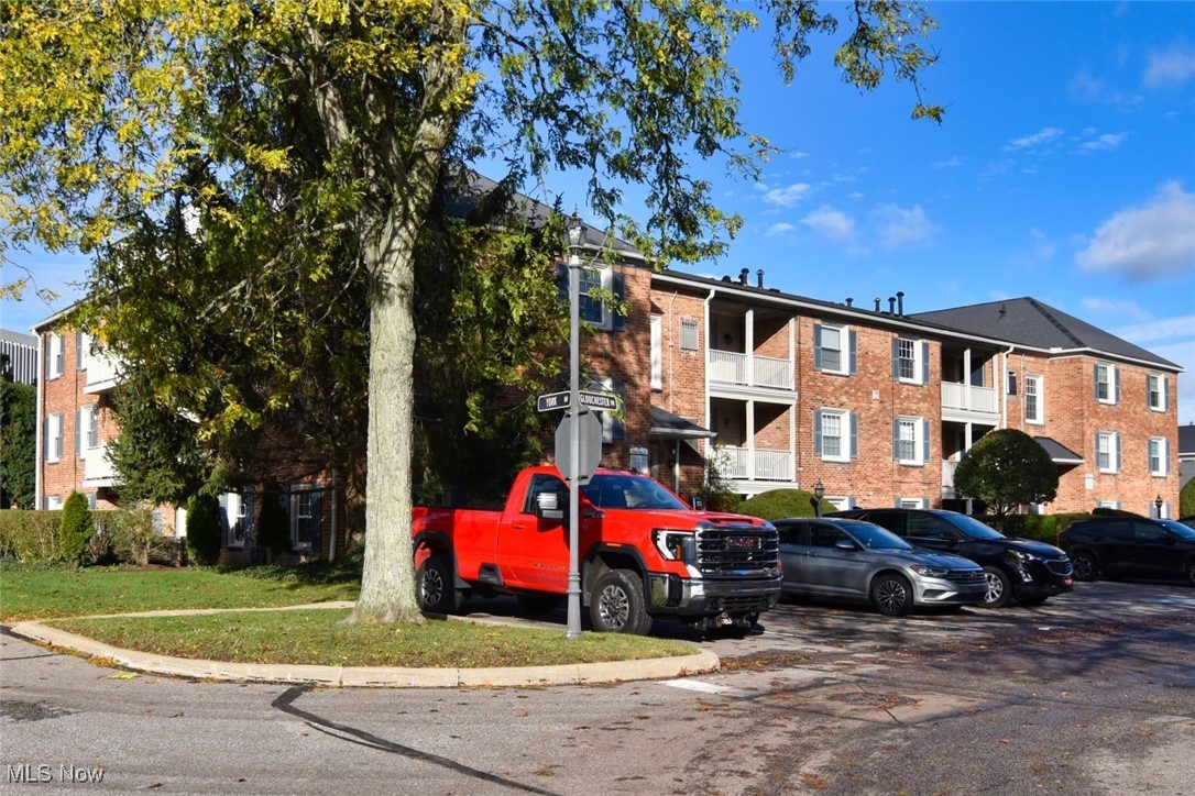 Georgetown of Lyndhurst - Residential