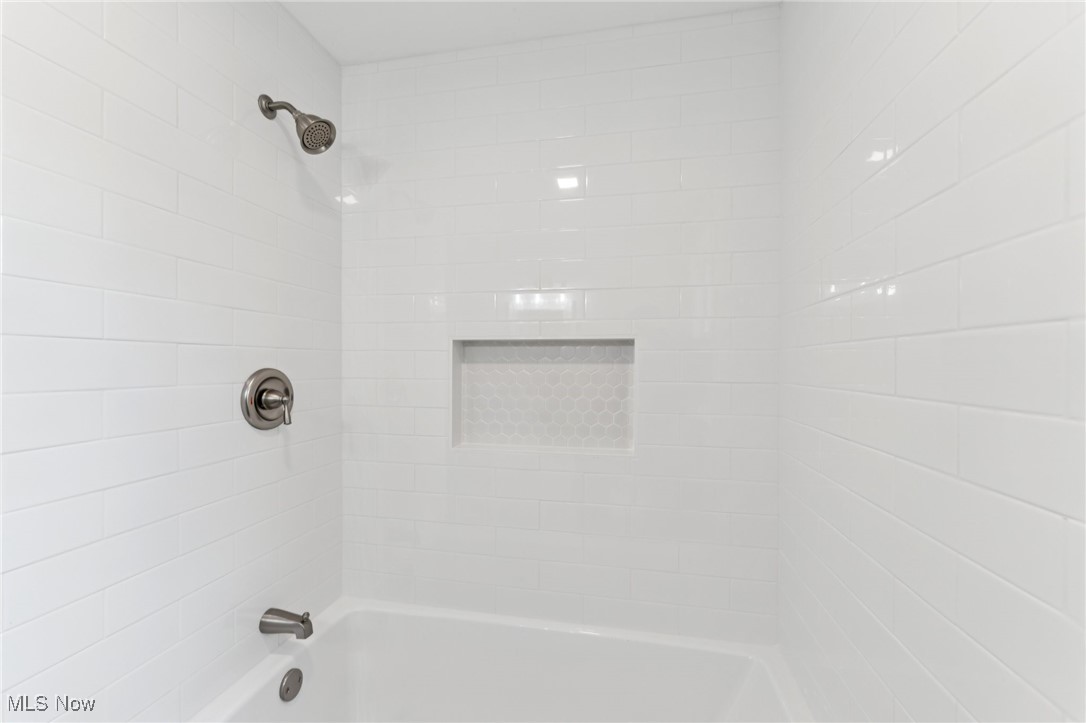 Alden E Gross 4 - Residential