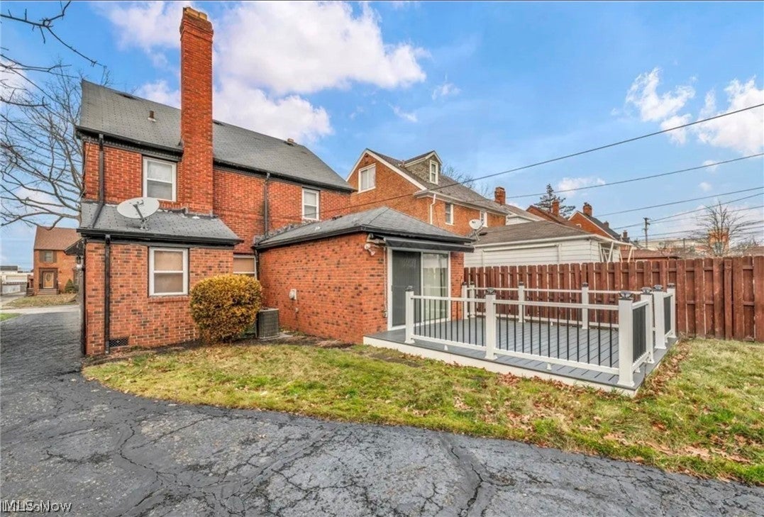 3946 Lansdale Road