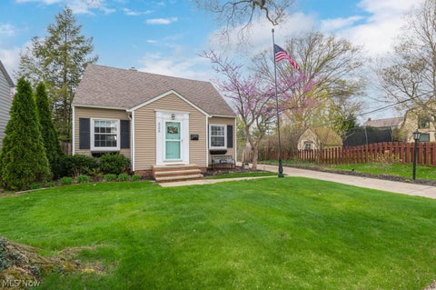 Photo for 328 Oakmoor Road