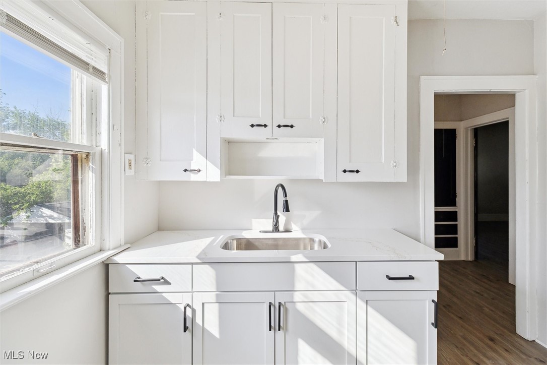 W E Amblers - Residential Lease