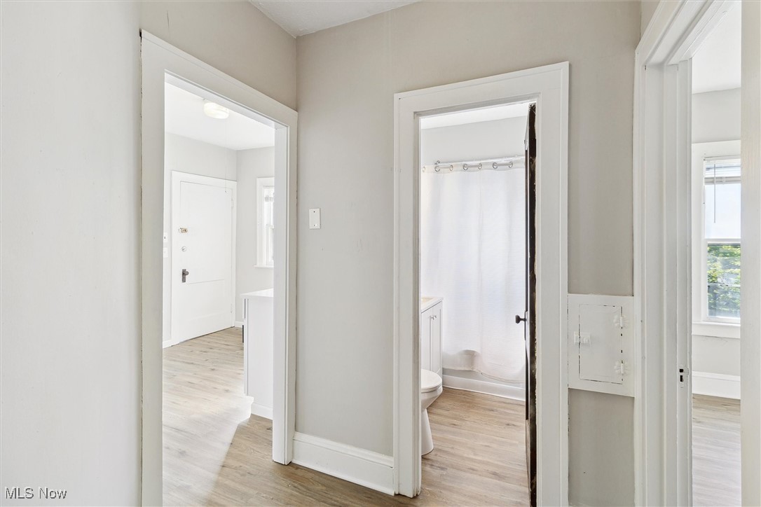 W E Amblers - Residential Lease