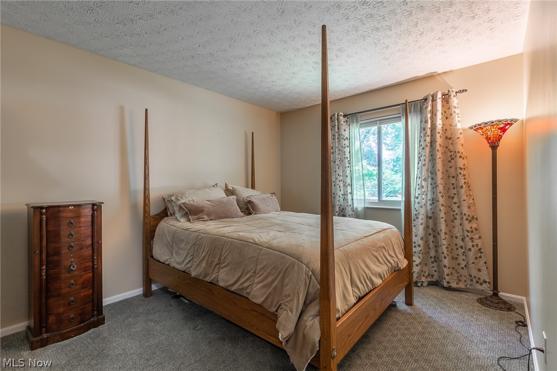 Squares Acres 02 - Residential