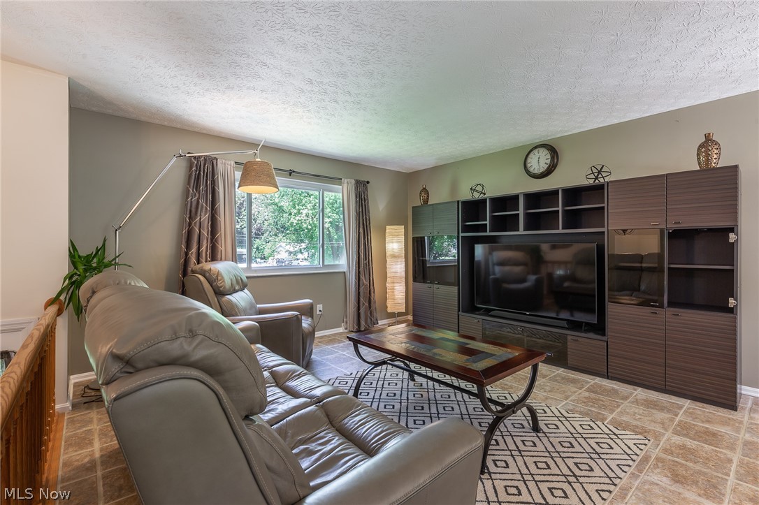 Squares Acres 02 - Residential