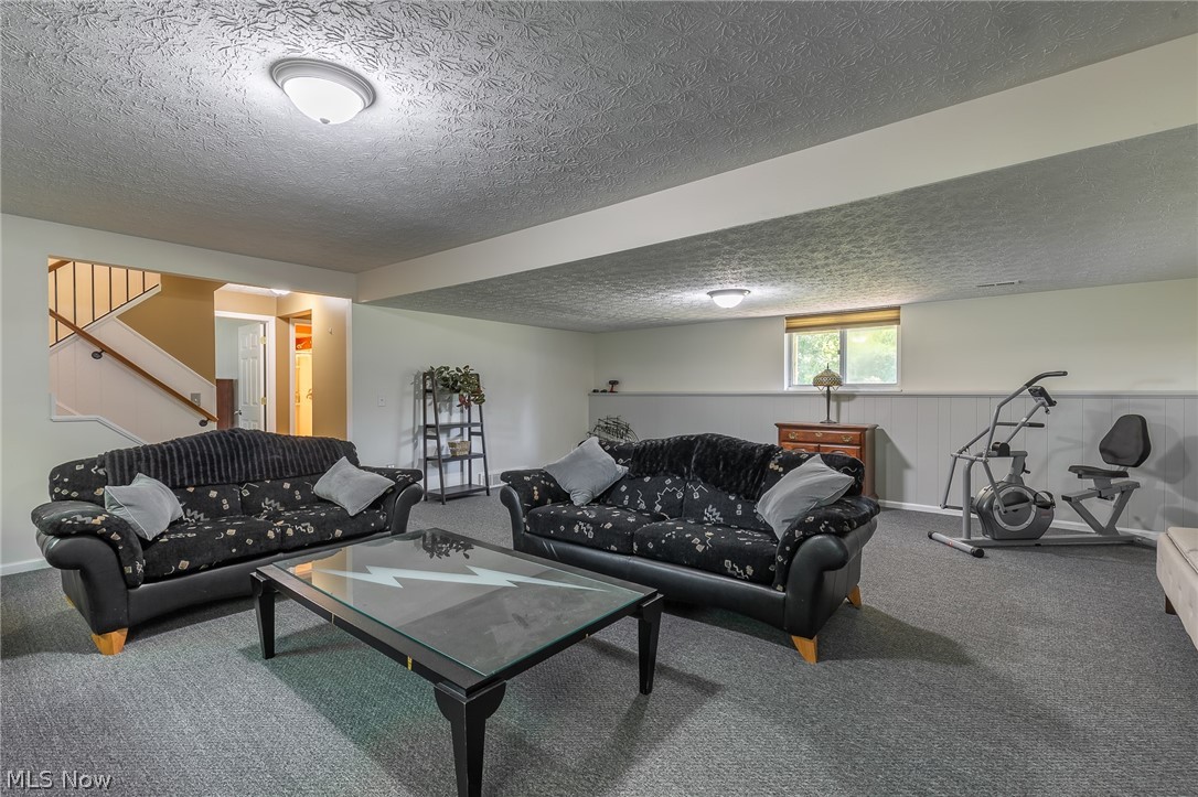 Squares Acres 02 - Residential