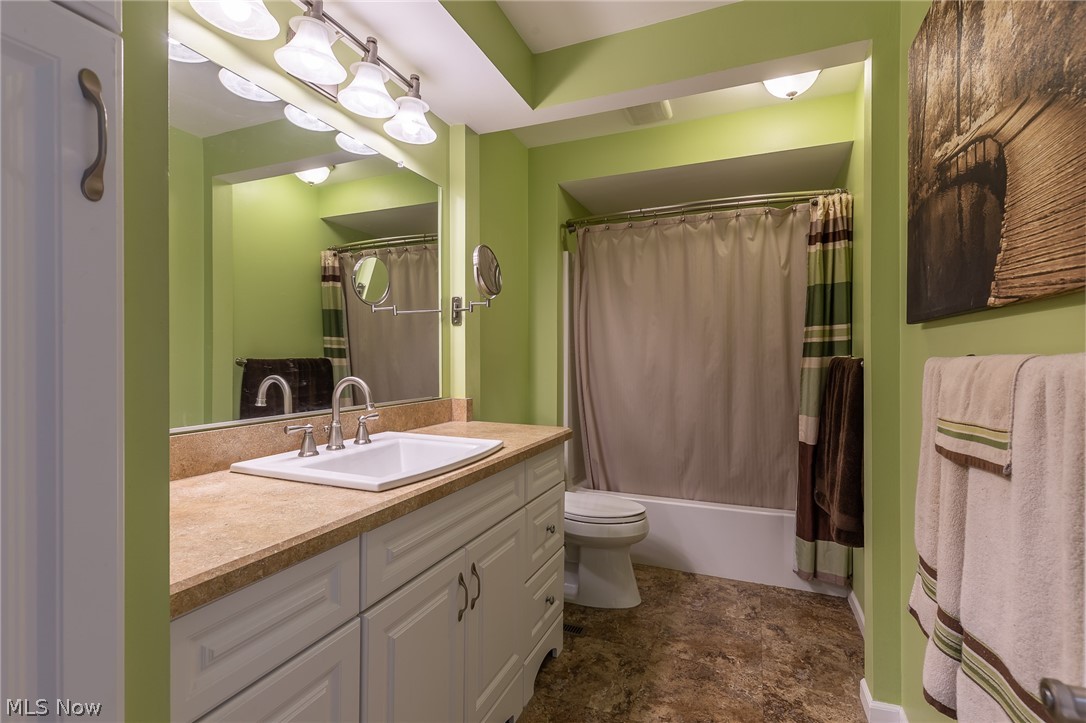 Squares Acres 02 - Residential