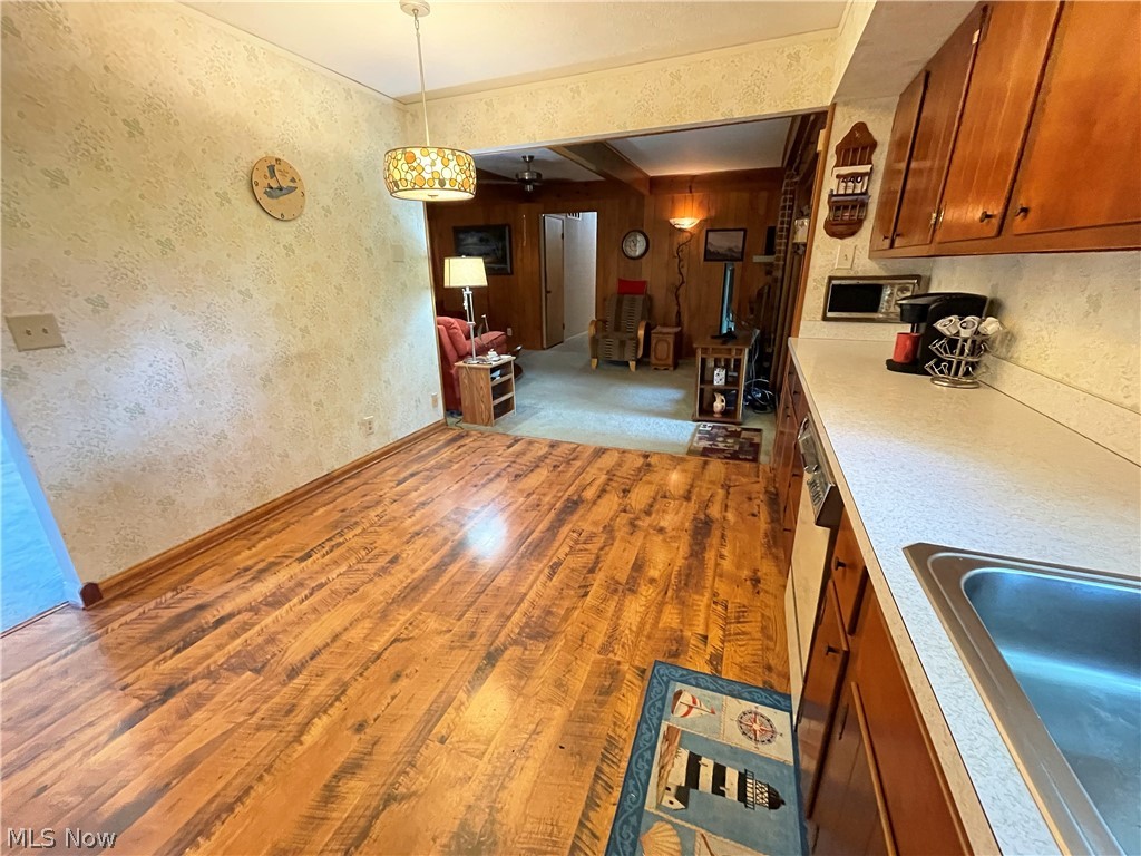 Pinegate Sub - Residential