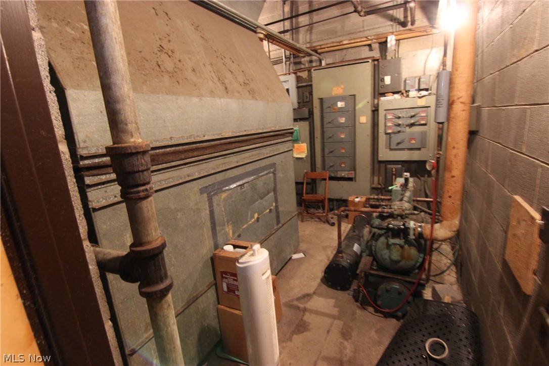 Hubbard Township - Commercial Sale