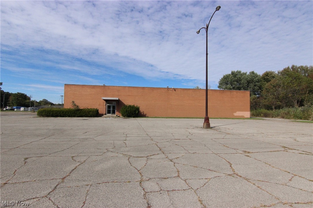 Hubbard Township - Commercial Sale