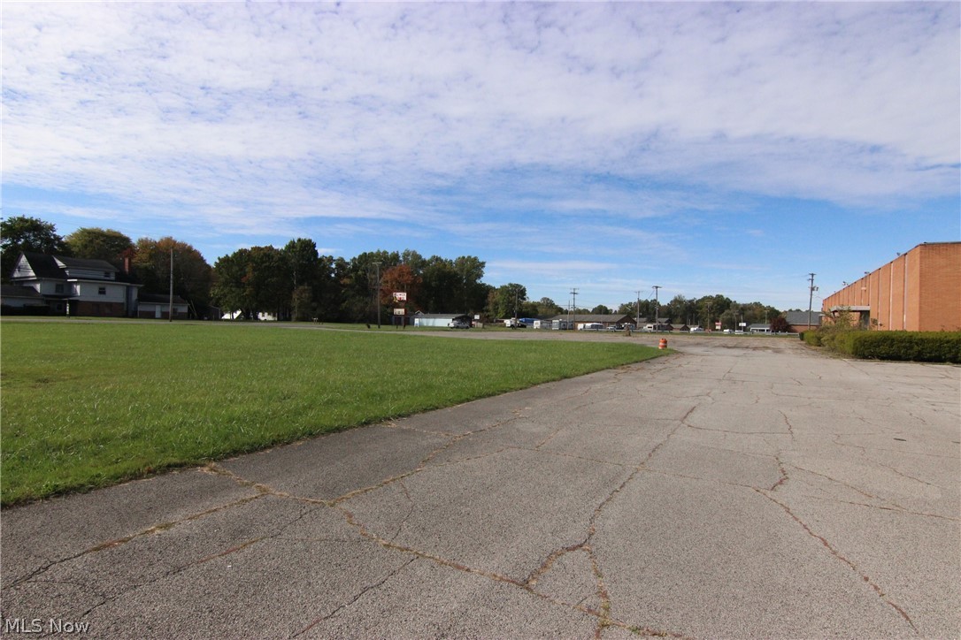 Hubbard Township - Commercial Sale