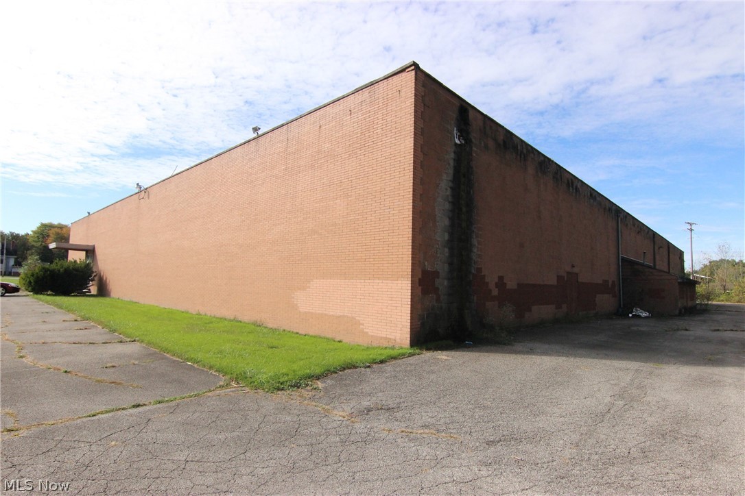 Hubbard Township - Commercial Sale