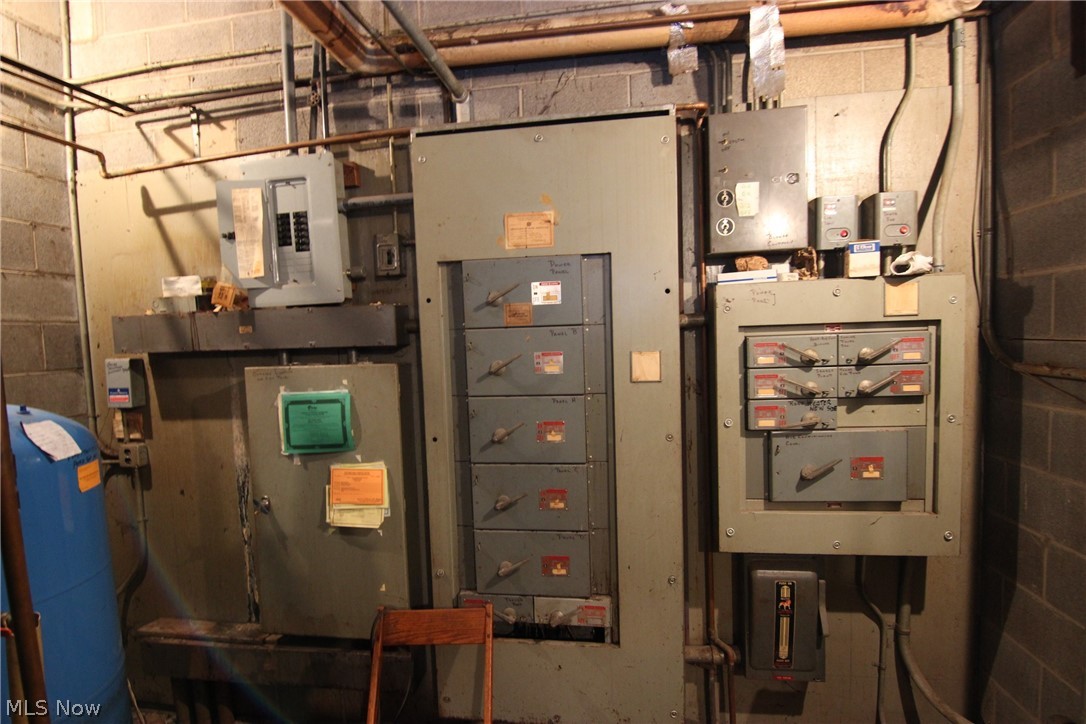 Hubbard Township - Commercial Sale