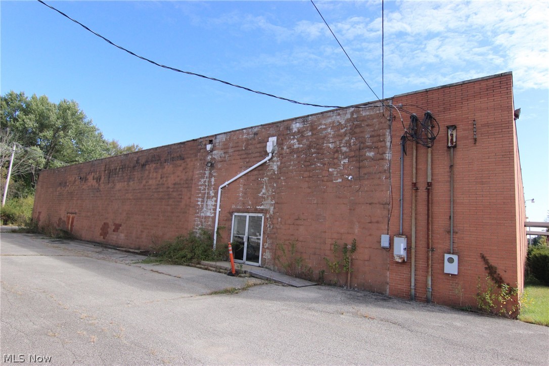 Hubbard Township - Commercial Sale