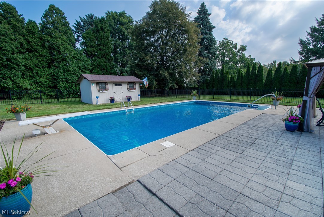 Forgetmenot Allotment 04 - Residential