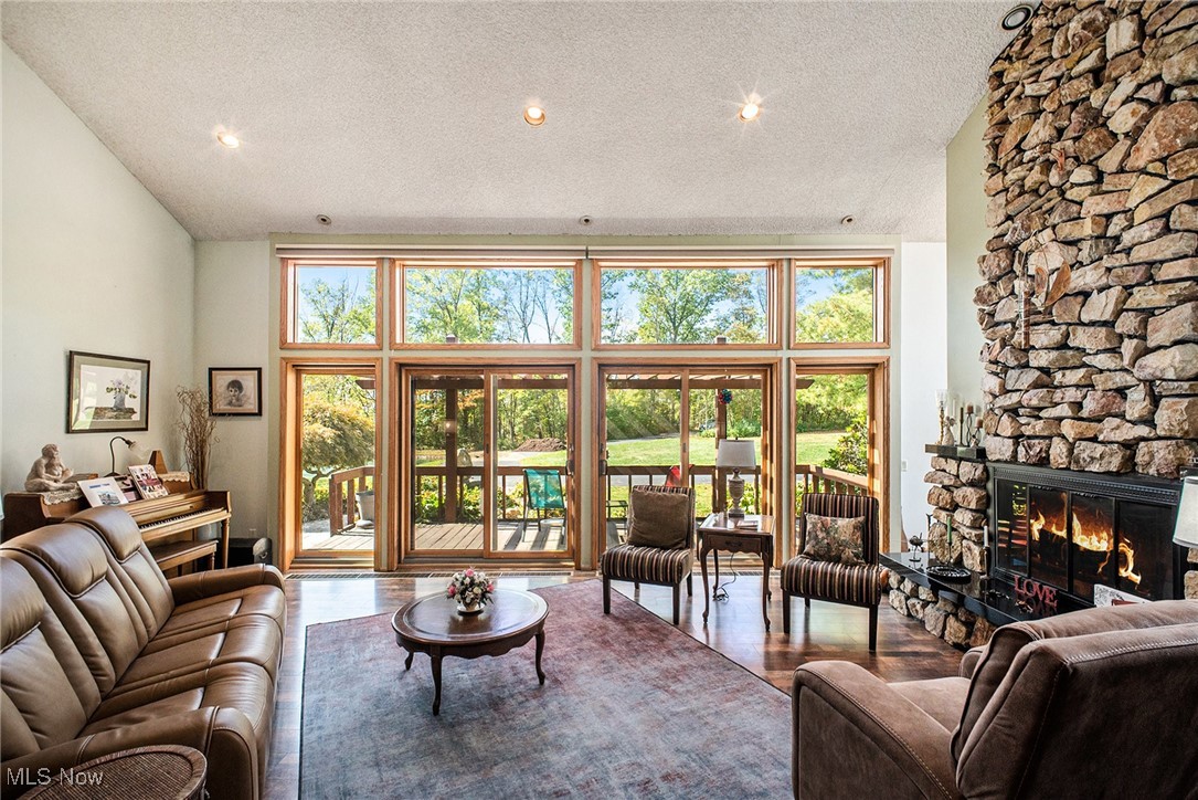 Medina - Residential