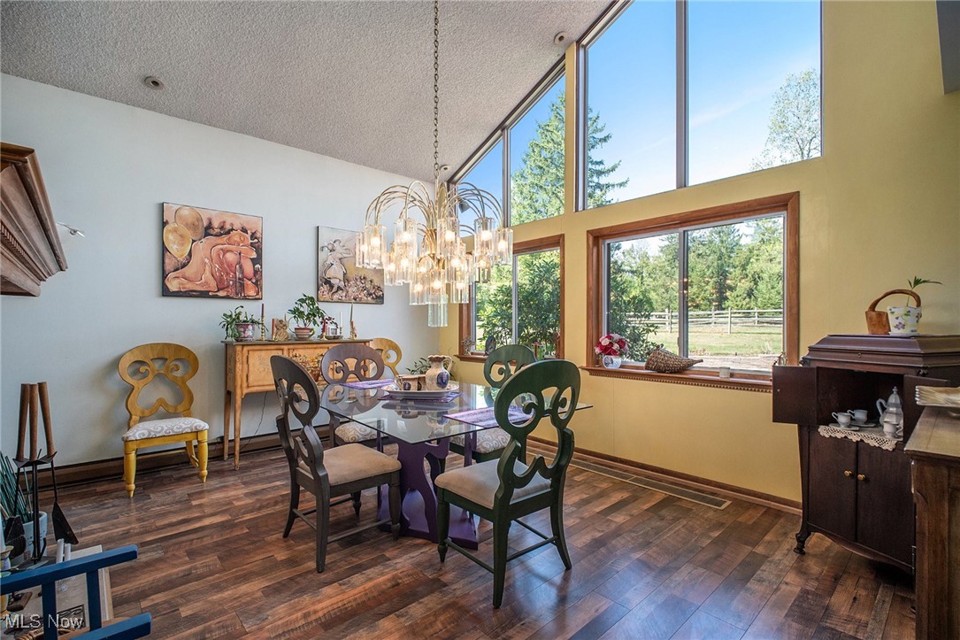 Medina - Residential