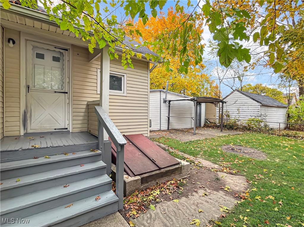 N B Gates - Residential