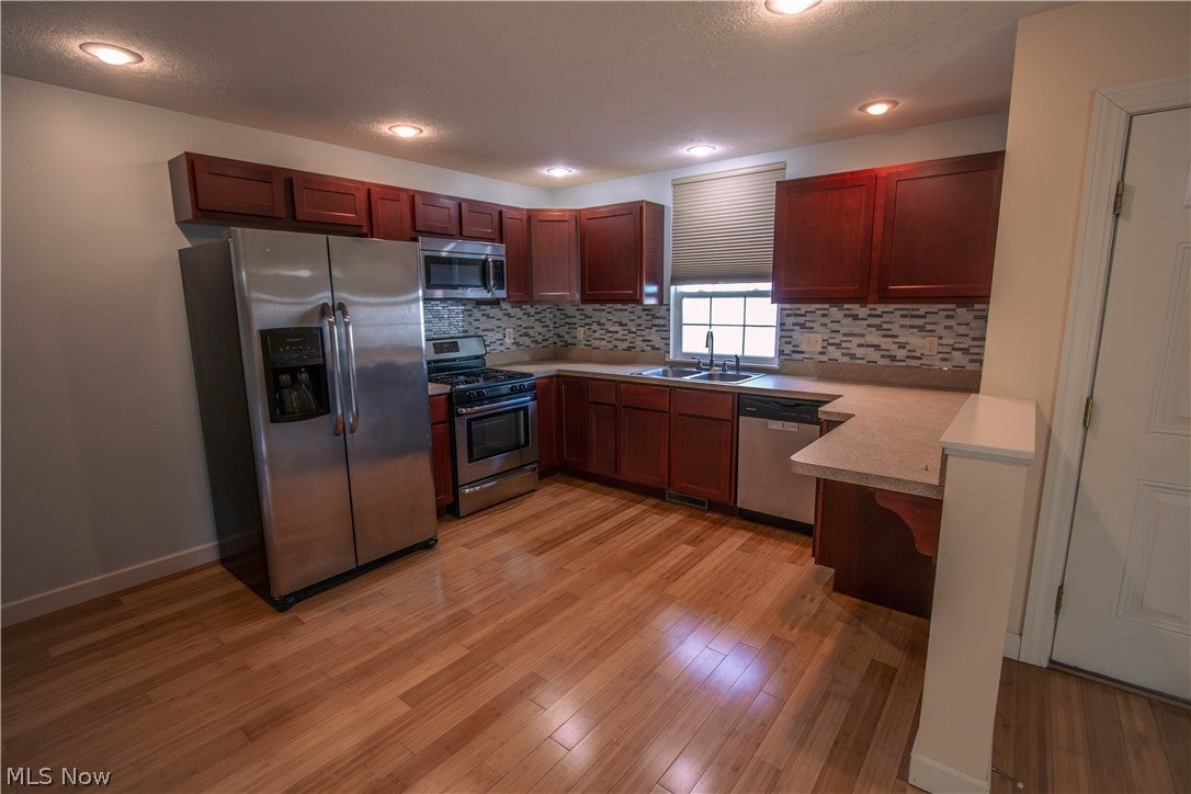 122 Atwood Place