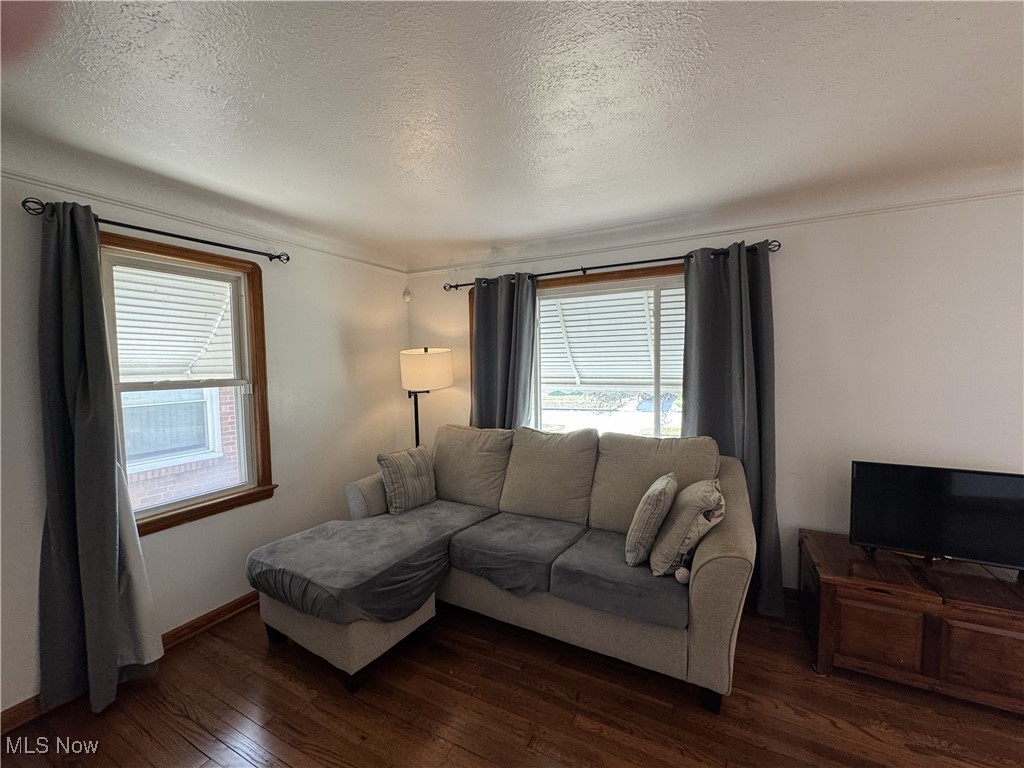 3414 Grovewood Avenue