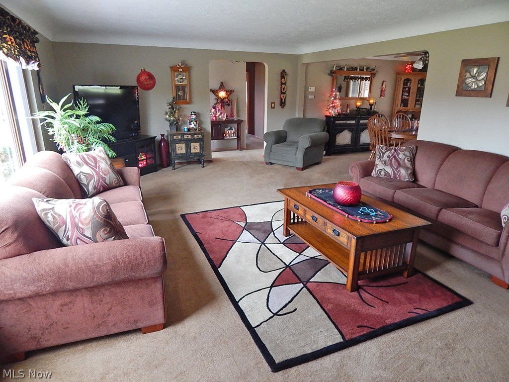 Broadview Acres - Residential