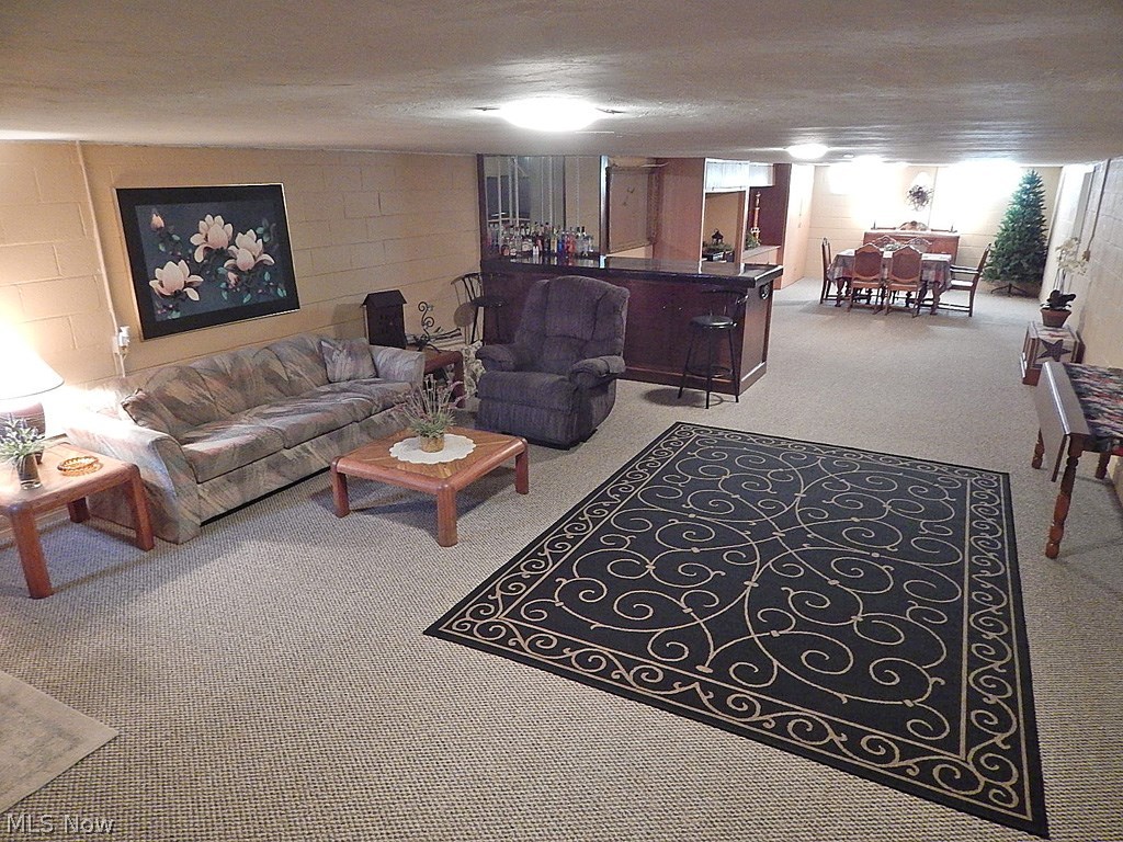 Broadview Acres - Residential