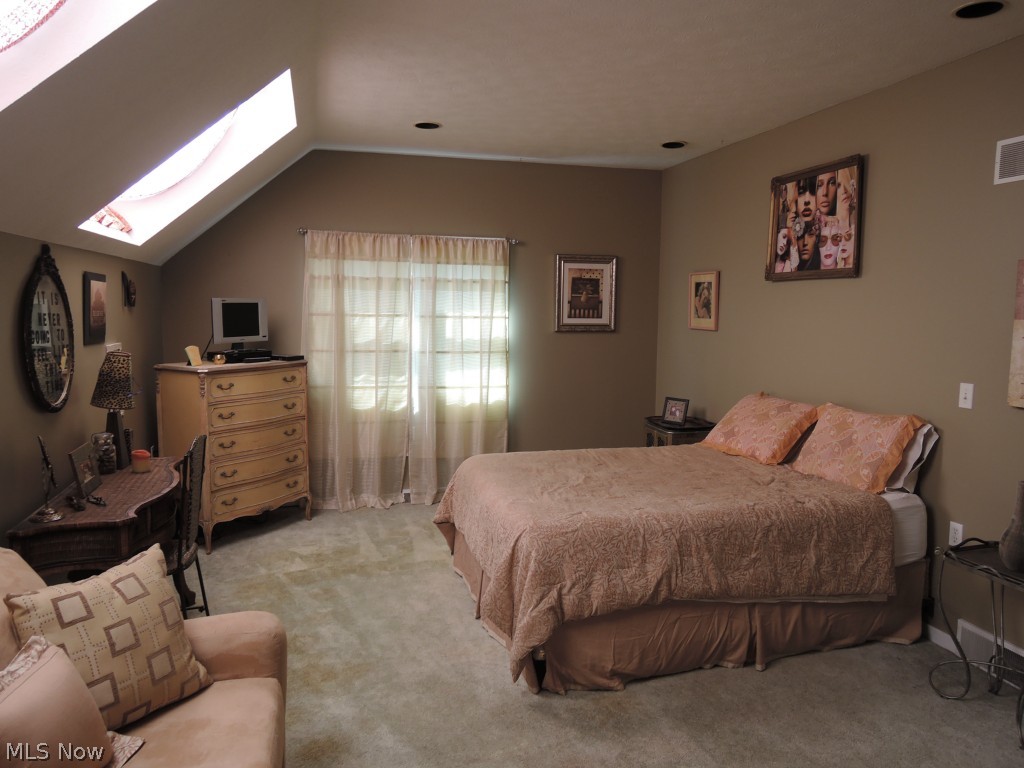 Orchards Liberty Condo - Residential