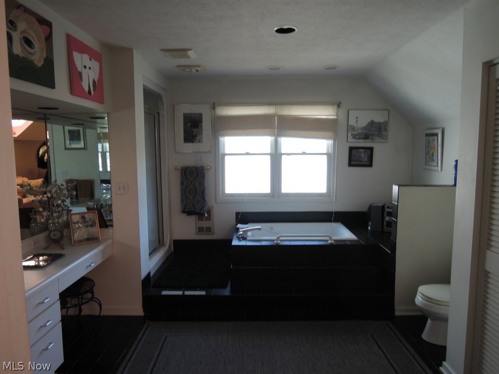 Orchards Liberty Condo - Residential
