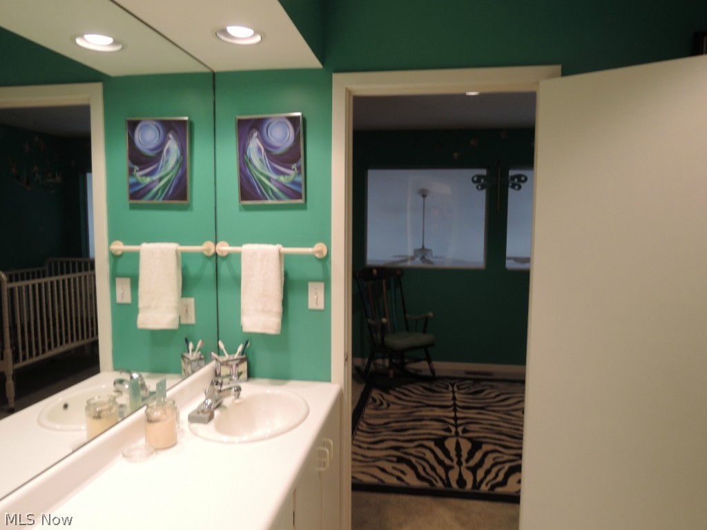 Orchards Liberty Condo - Residential