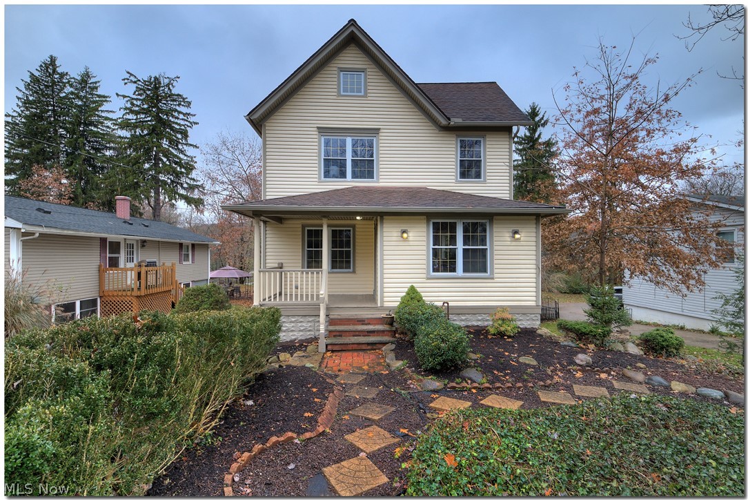 Orange 03 - Residential