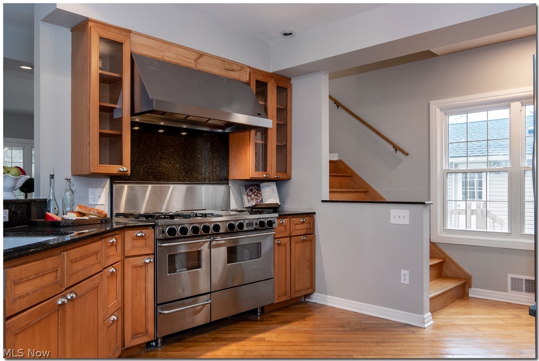 Orange 03 - Residential