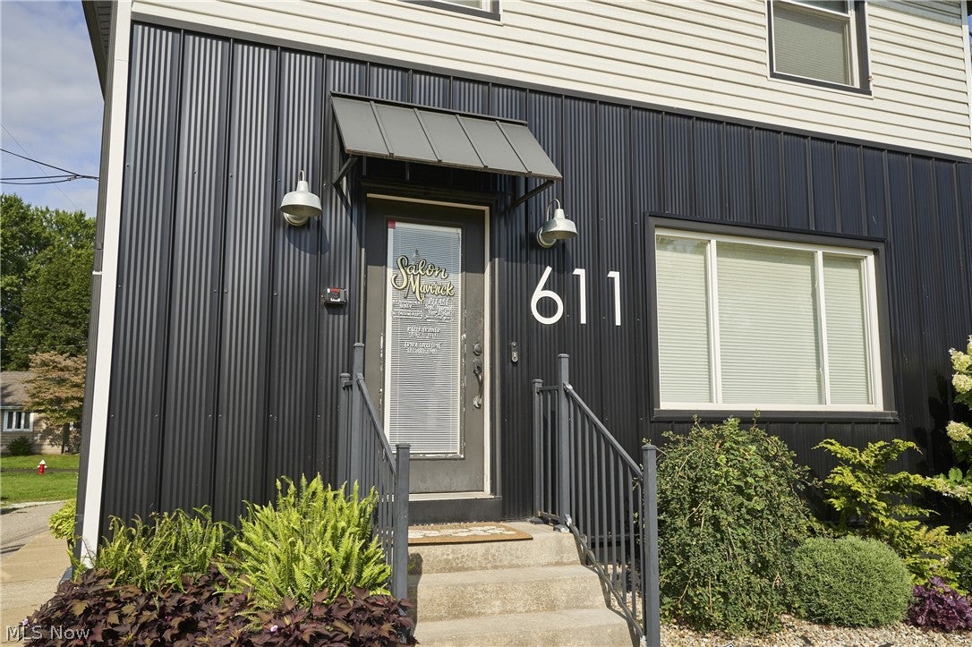 611 N Main Street