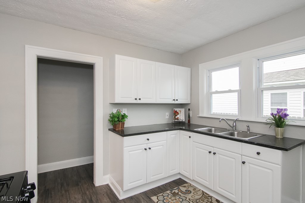 Lorain Villas Allotment - Residential