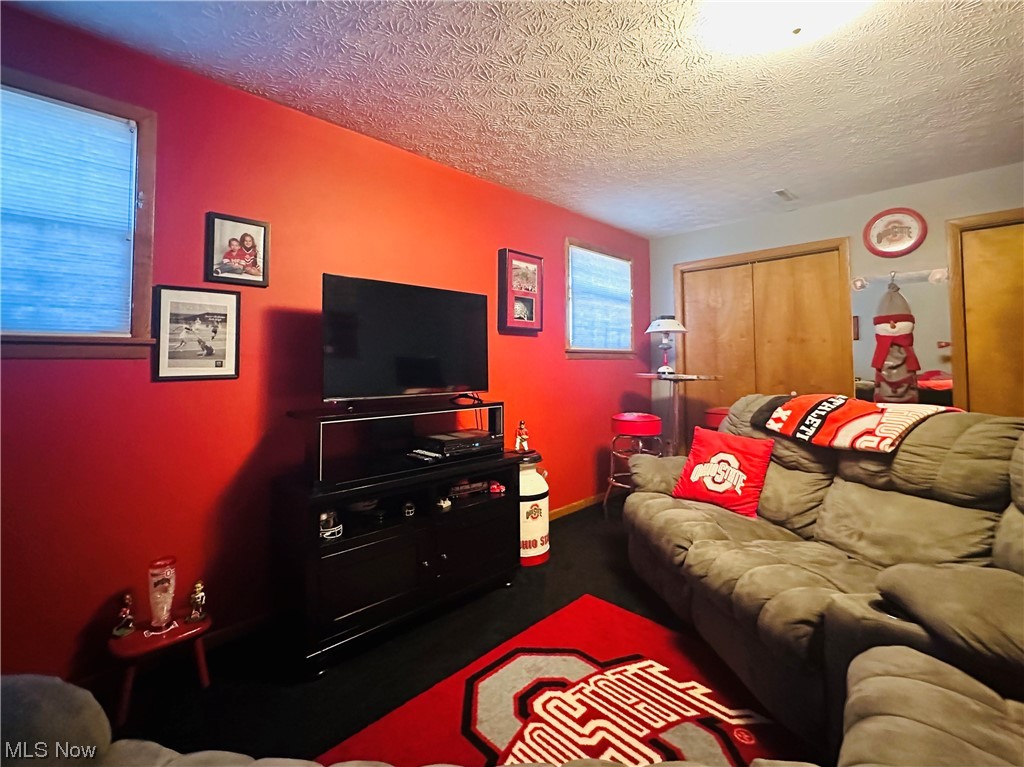 Merlos Golden Park - Residential