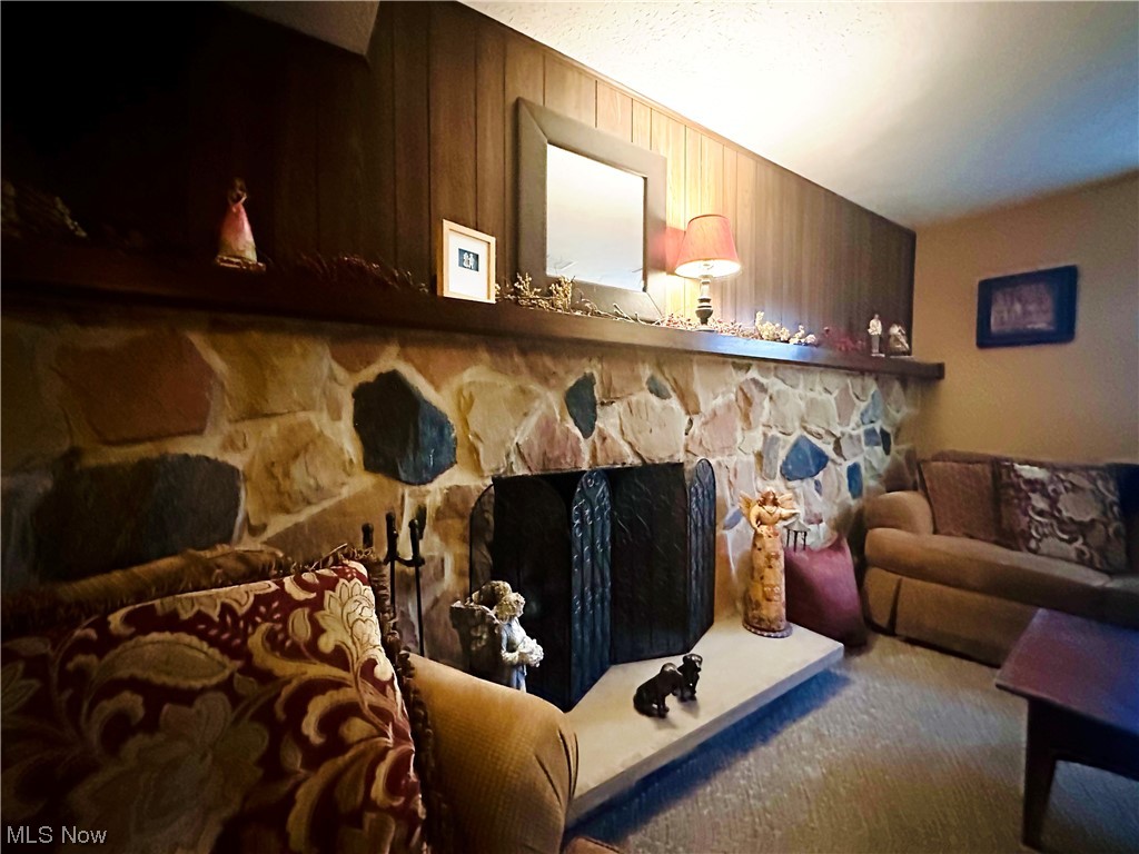 Merlos Golden Park - Residential