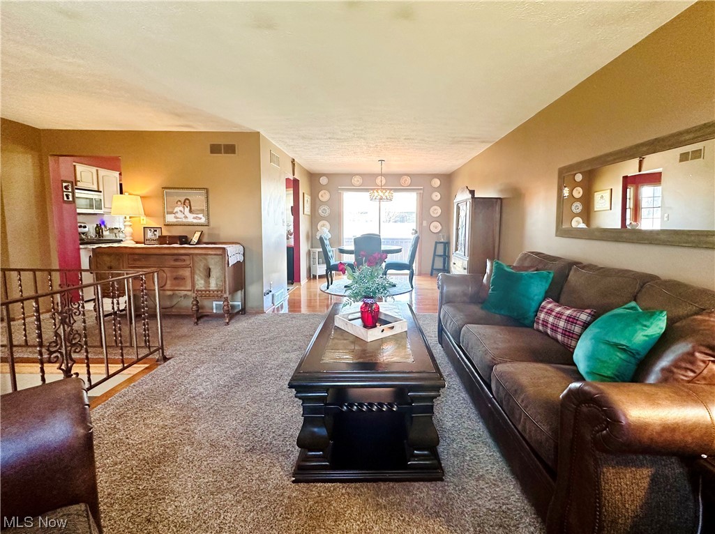 Merlos Golden Park - Residential