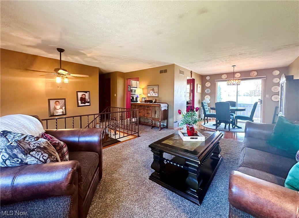 Merlos Golden Park - Residential