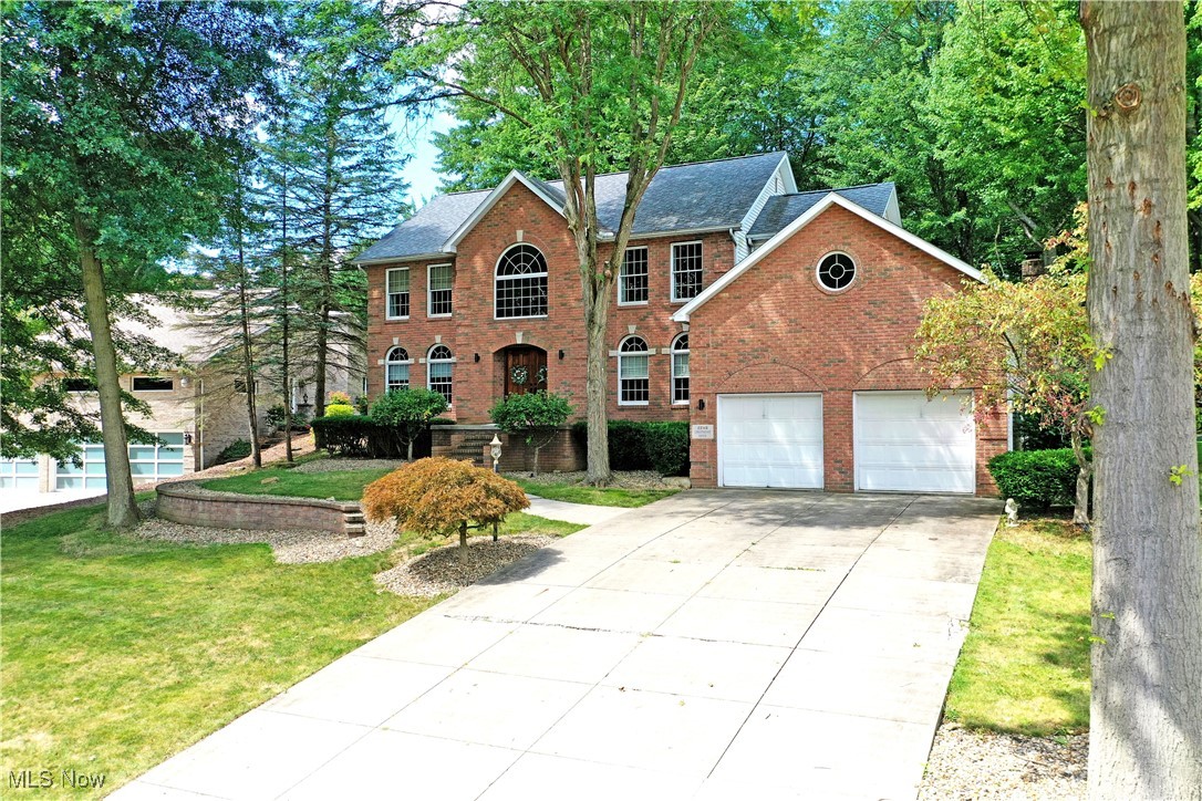 2248 Crestmont Drive, Girard, Ohio image 1