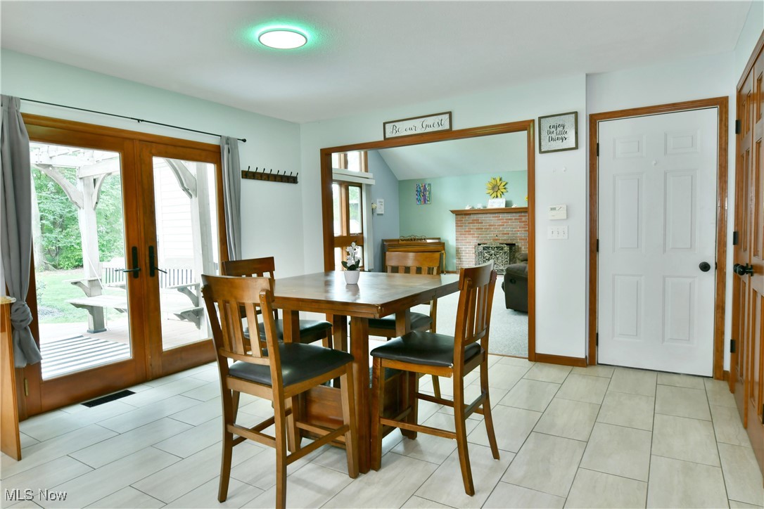 2248 Crestmont Drive, Girard, Ohio image 13