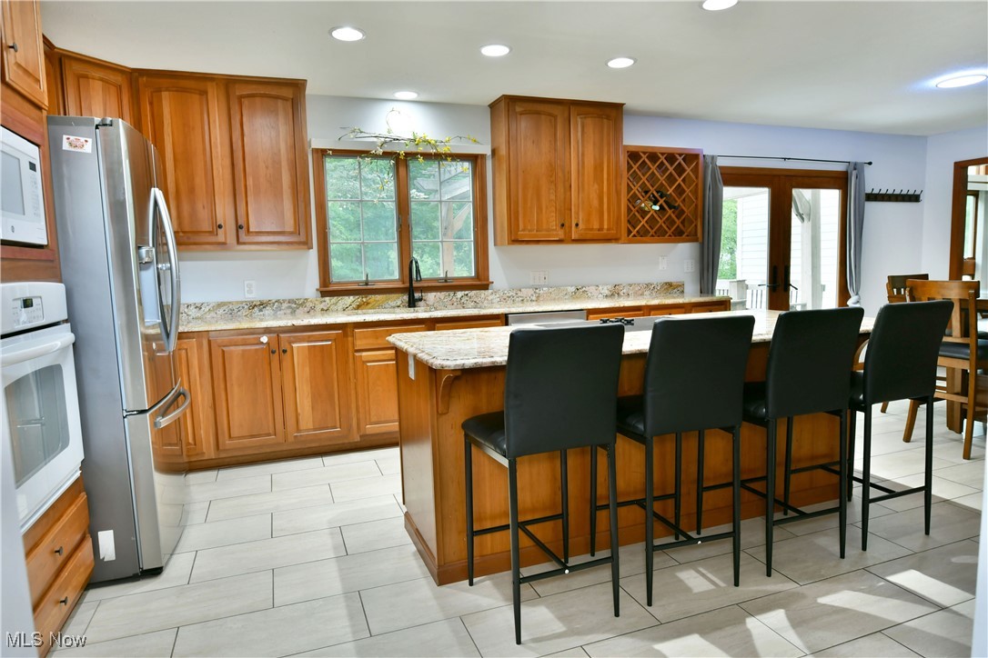 2248 Crestmont Drive, Girard, Ohio image 10