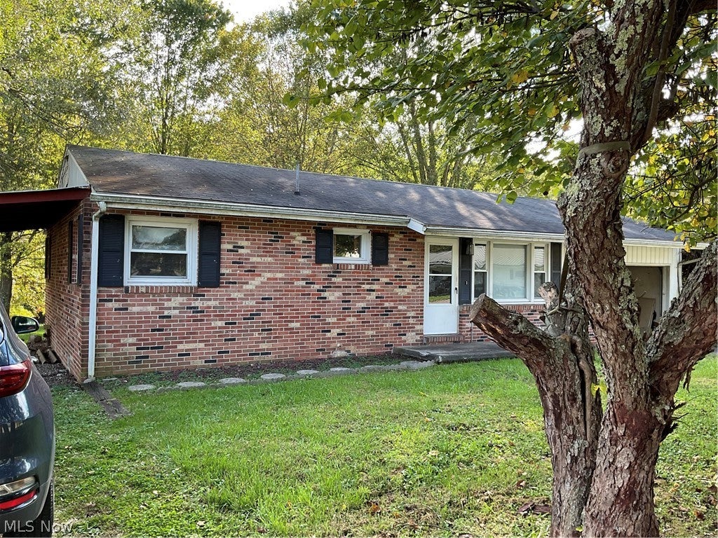 119 Circle Drive