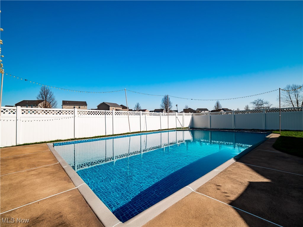 6581 Majestic Drive, North Ridgeville, Ohio image 29